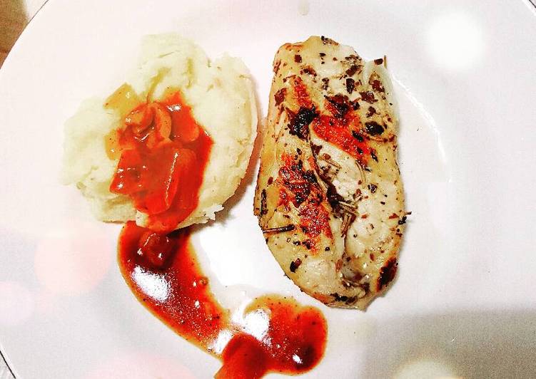 resep masakan Lemon herbs chicken breast with mashed potato