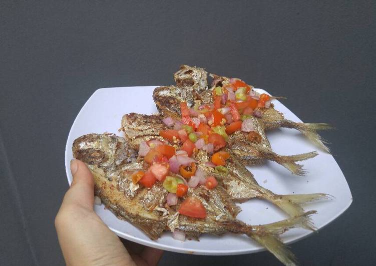 resep makanan Ikan Kuwe Dabu Dabu