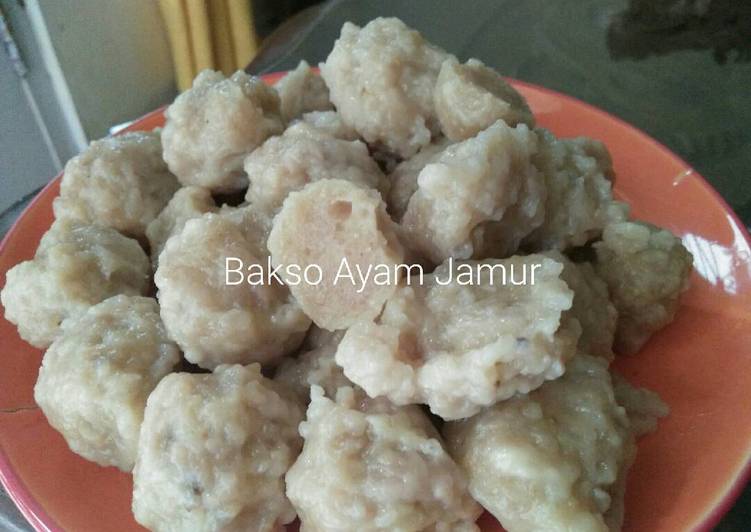 gambar untuk cara membuat Bakso Ayam Jamur