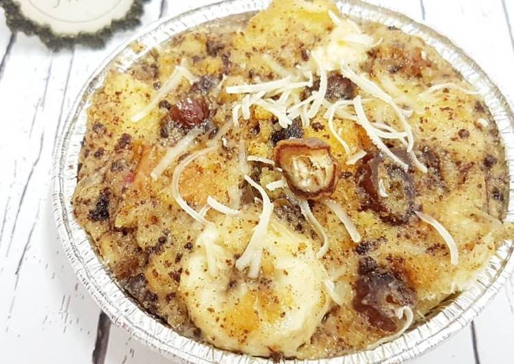 Resep Puding Roti Pisang dan Kurma - Audry Arifin