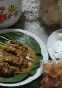 Sate Padang + lontong #KitaBerbagi