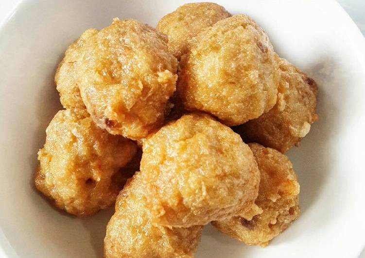 bahan dan cara membuat Baso Goreng Udang Ayam