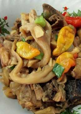 Krengsengan Ayam Jamur