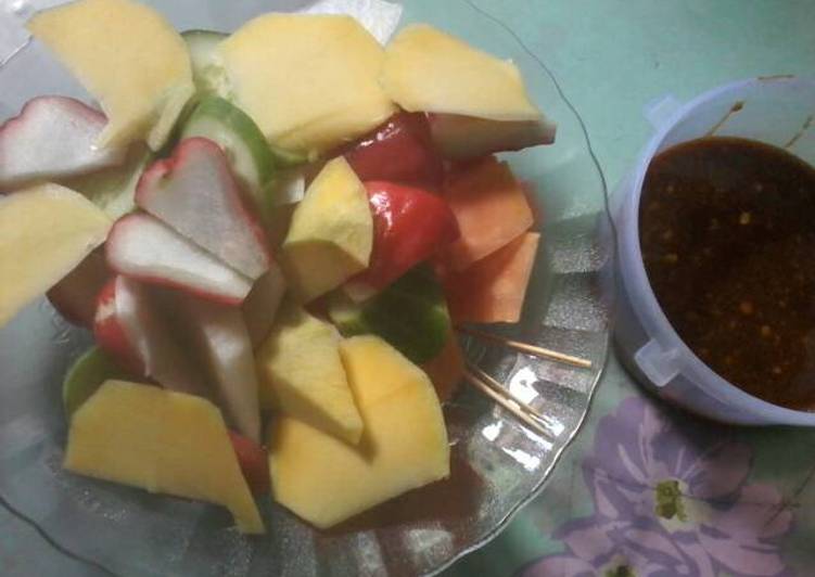 gambar untuk resep makanan Rujak buah segaaarrrr