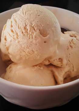 Simple Homemade Coffee Ice Cream 