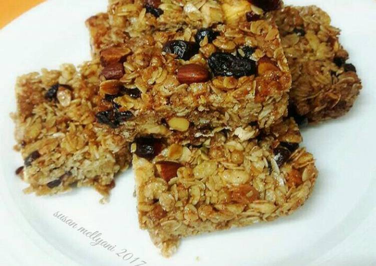 bahan dan cara membuat Granola bar