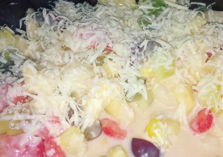 gambar untuk resep makanan Salad Buah Yoghurt