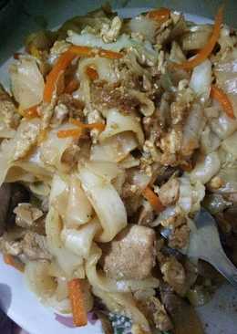 Kwetiaw Ayam Goreng