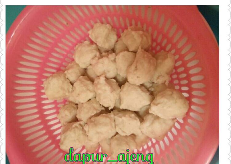 Resep Bakso ayam home made tanpa pengembang Kiriman dari bUnDanya
damArsyila