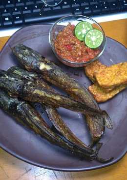 Pecel Lele Sambal Jeruk Limau