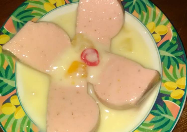 gambar untuk resep Puding Stroberi Lembut Vla Buah (Strawberry Pudding)