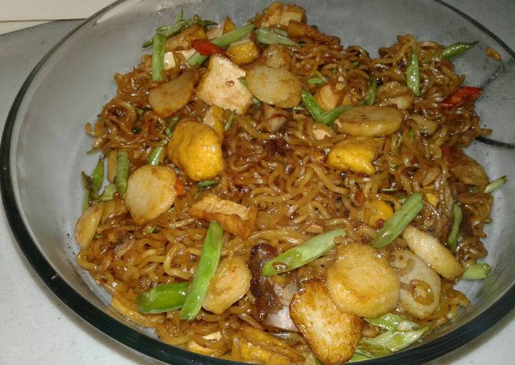 resep masakan Mie goreng baso ikan