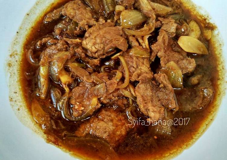 resep makanan Daging bumbu lengkuas