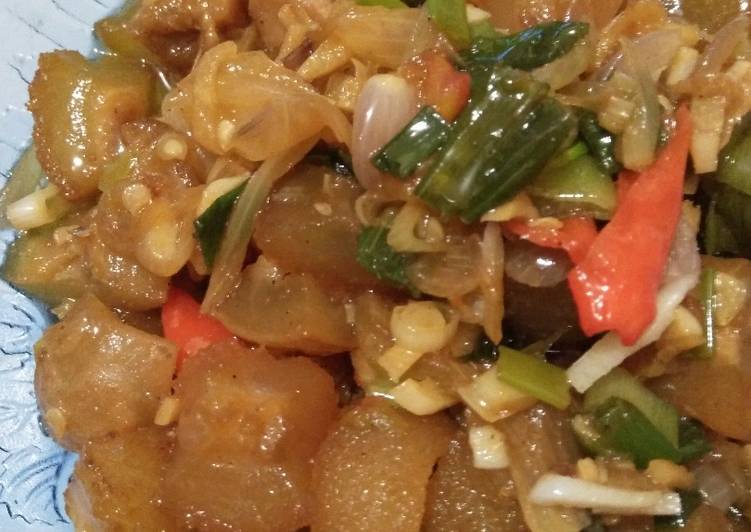 Resep Oseng Kikil Pedas