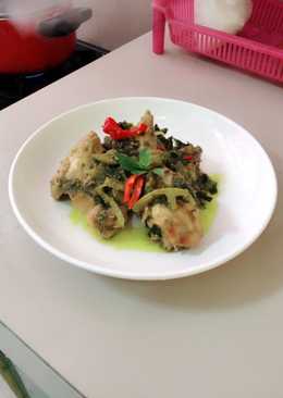 Ayam bumbu woku manado