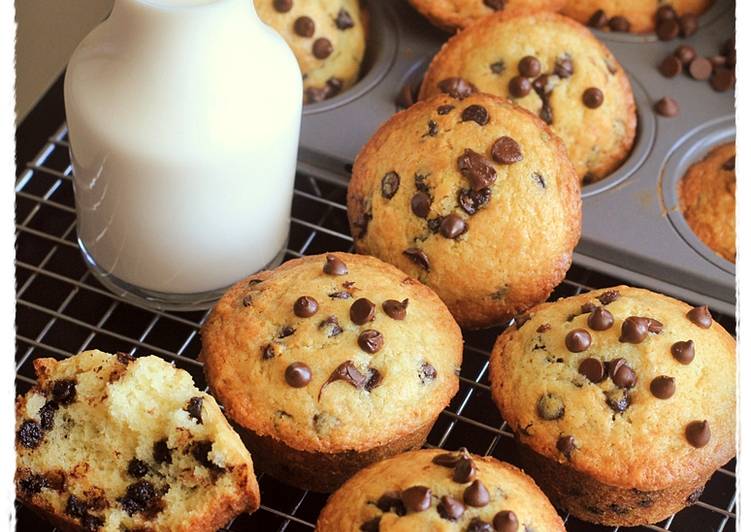 bahan dan cara membuat Best Vanilla Chocochips Muffin Ever with Buttermilk