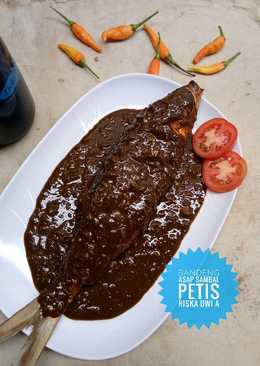 Bandeng Asap Sambal Petis