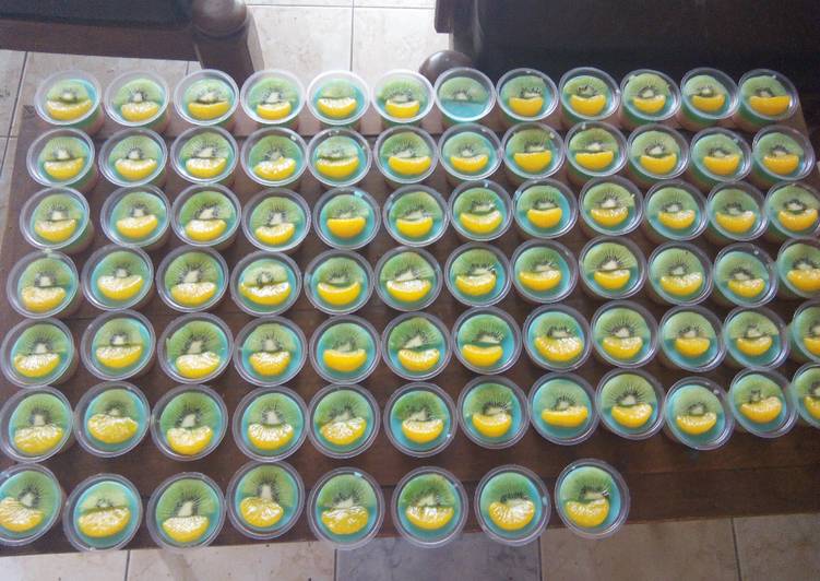 cara membuat Rainbow Puding Cup