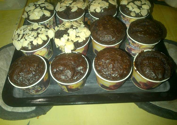 gambar untuk resep 18. Double Chocolate Banana Muffin ala Nikmatul Rosidah