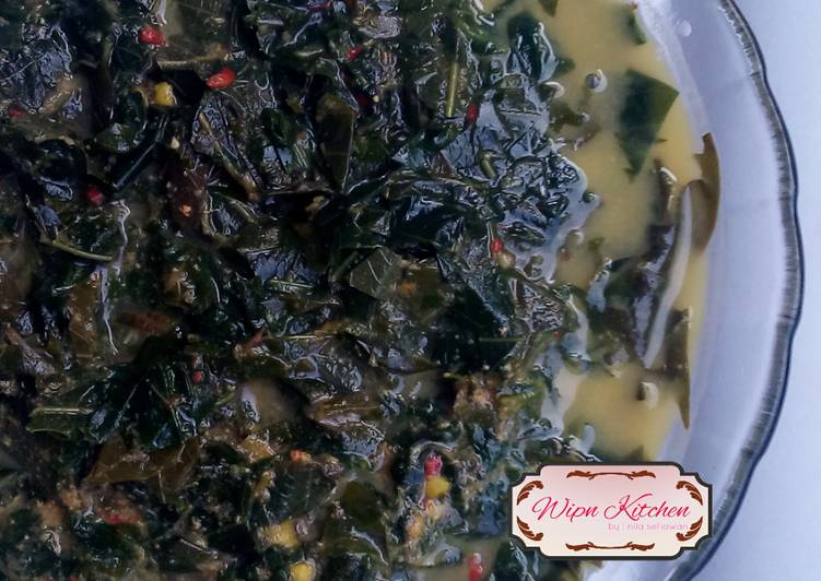 Gulai Daun Singkong