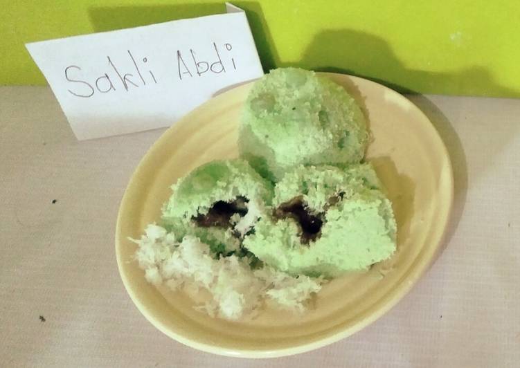 resep lengkap untuk Kue putu bambu cup