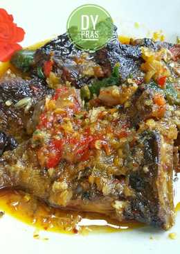 Ikan pari / cucut asap