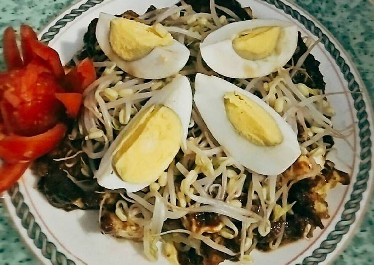 cara membuat Tahu telor bumbu petis