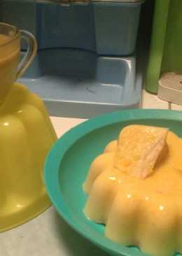 Puding susu jagung dg saus alpukat