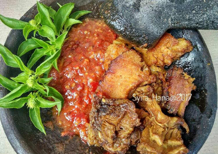 resep masakan Sambel Iwak Pe