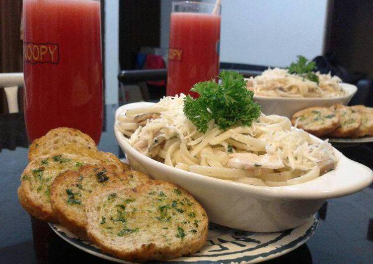 cara membuat Chicken Fettuccine white sauce ft garlic bread