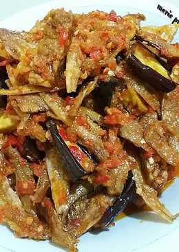 Balado Ikan Asin Bulu Ayam