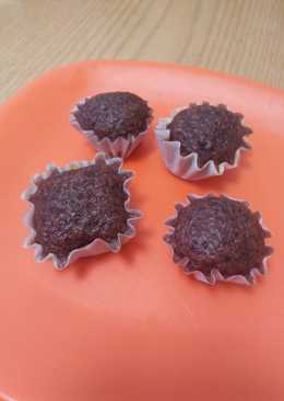 Steamed Chocolate cupcake