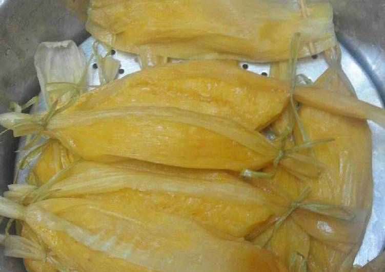 gambar untuk cara membuat Lemet Jagung simple