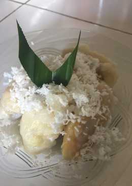 Kue pisang Rai (jajanan khas bali)