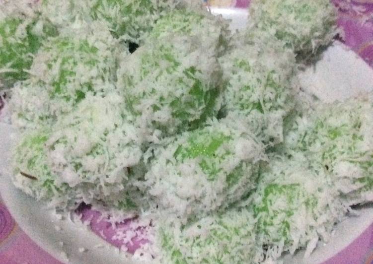 bahan dan cara membuat Kue Klepon