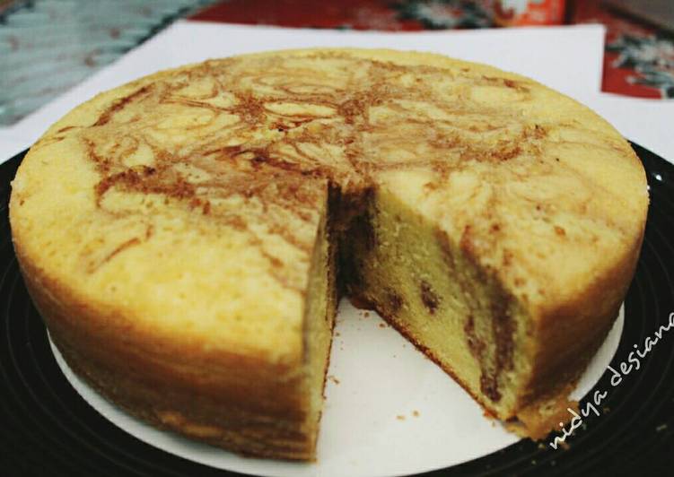 gambar untuk cara membuat Marmer Cake (Baked on Ricecooker)