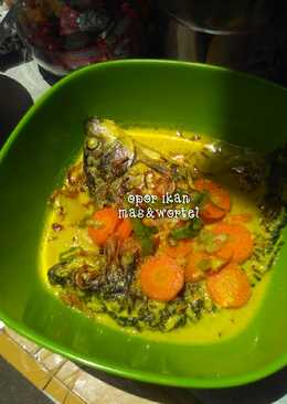 Opor ikan mas