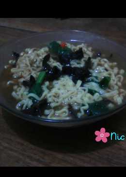 RCE (ramyun cepat enak)