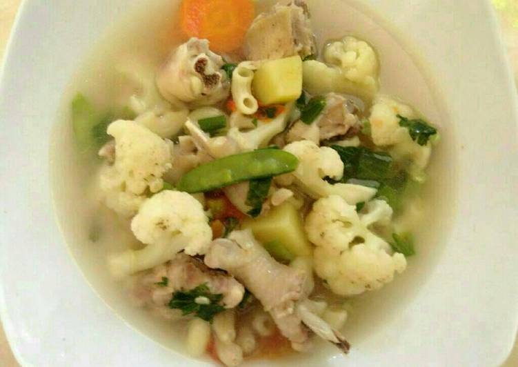 gambar untuk resep makanan Sop Ayam Kampung Macaroni