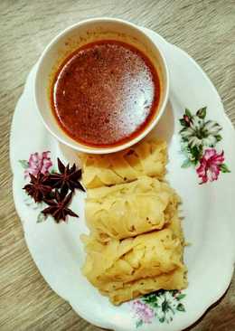 Roti Jala Kuah Kari