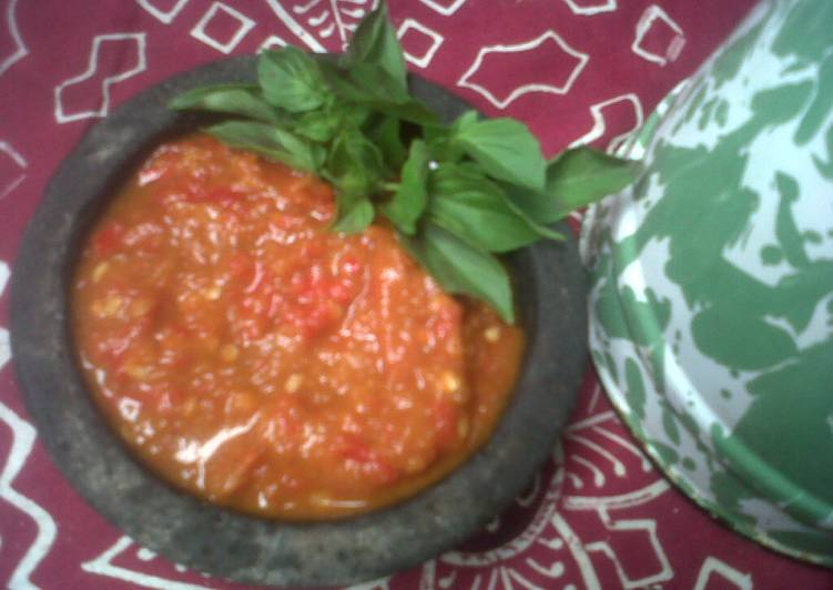 resep makanan Sambal Terasi Basah ala Warung Lamongan