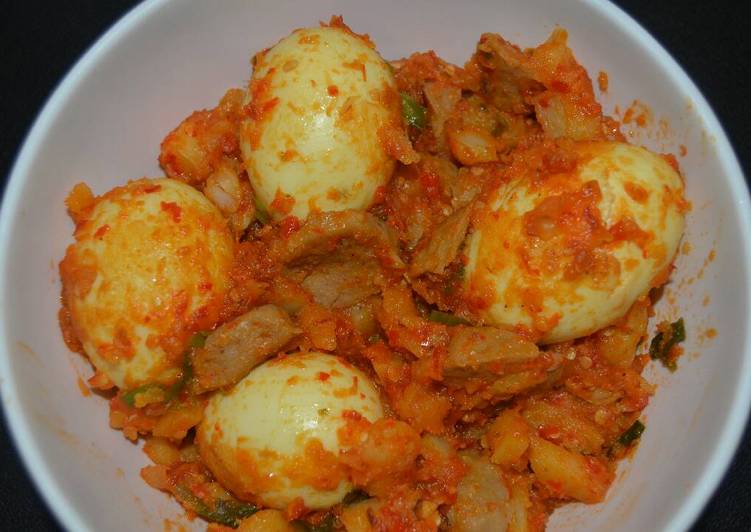 gambar untuk resep makanan Telur kentang balado dan bakso pedes gila ??