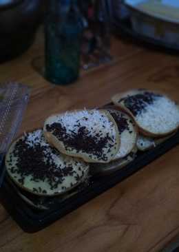 Martabak manis mini