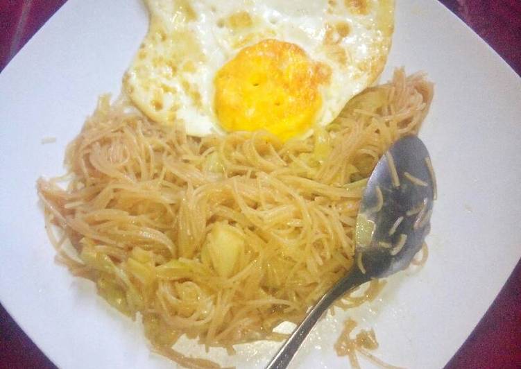 gambar untuk cara membuat Bihun goreng simple