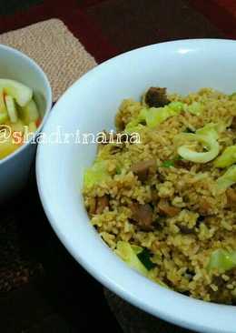 Nasi goreng kambing & acar timun nanas wortel