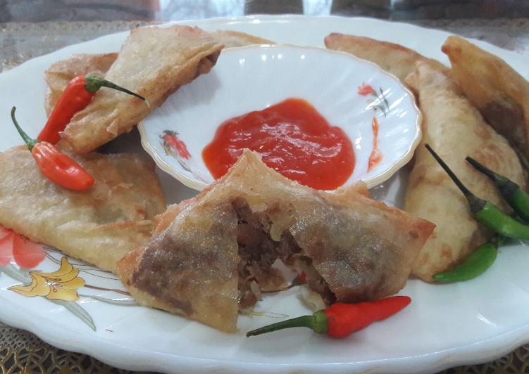 Resep Samosa Daging Sapi Dubai ala indonesia????????