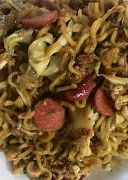 Bekal anak~mi goreng