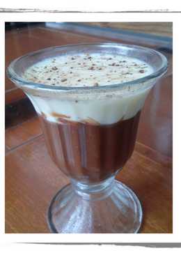 Puding chocoberry saus fla custard