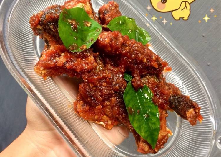 bahan dan cara membuat Bandeng Lunak Sambalado