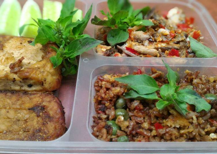 resep makanan Nasi merah tutug oncom